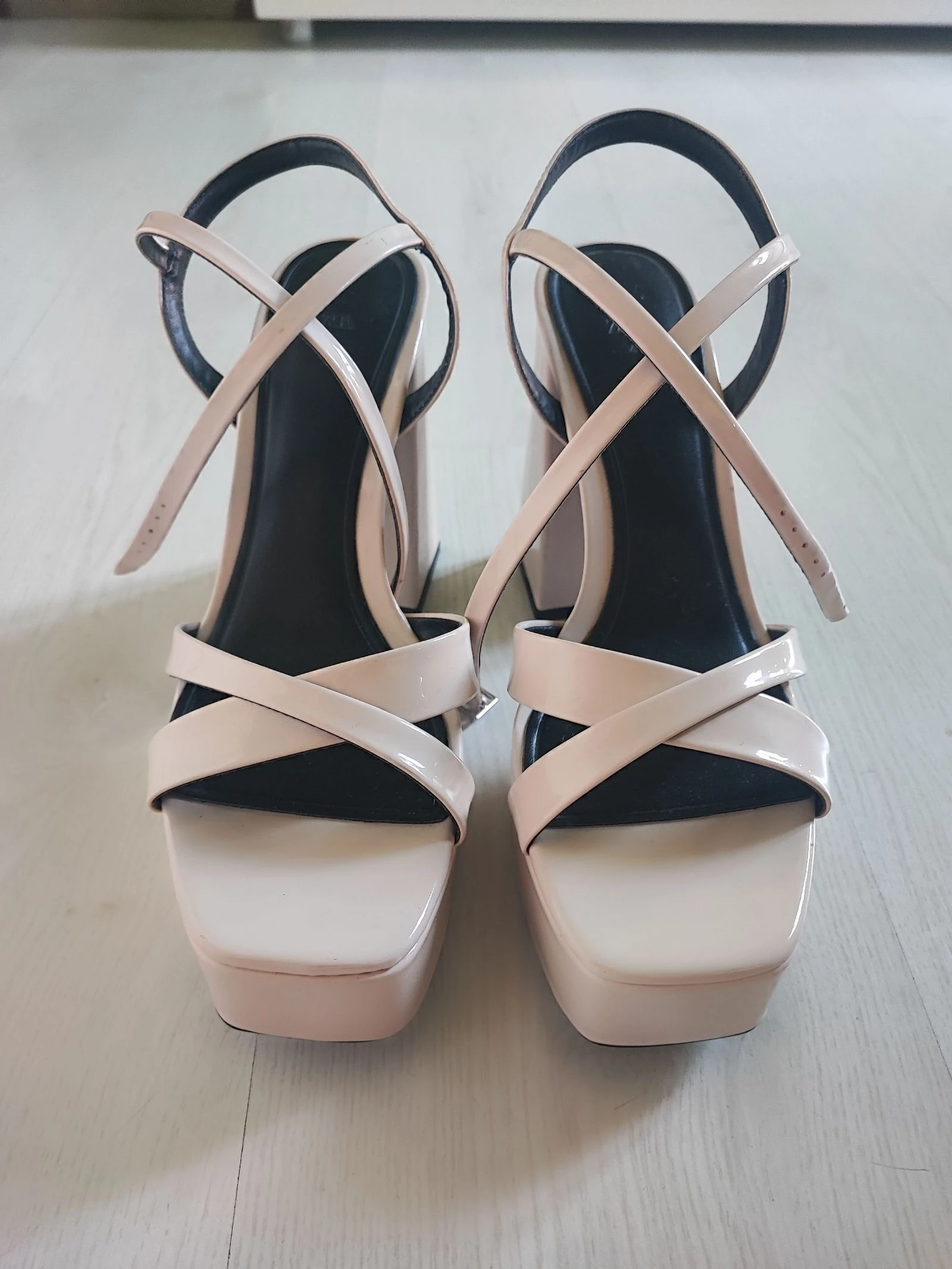 Sandalia plataforma Zara – photo 7
